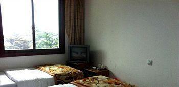Mount Emei Jindingxiang Huaili Hotel Emeishan Dış mekan fotoğraf